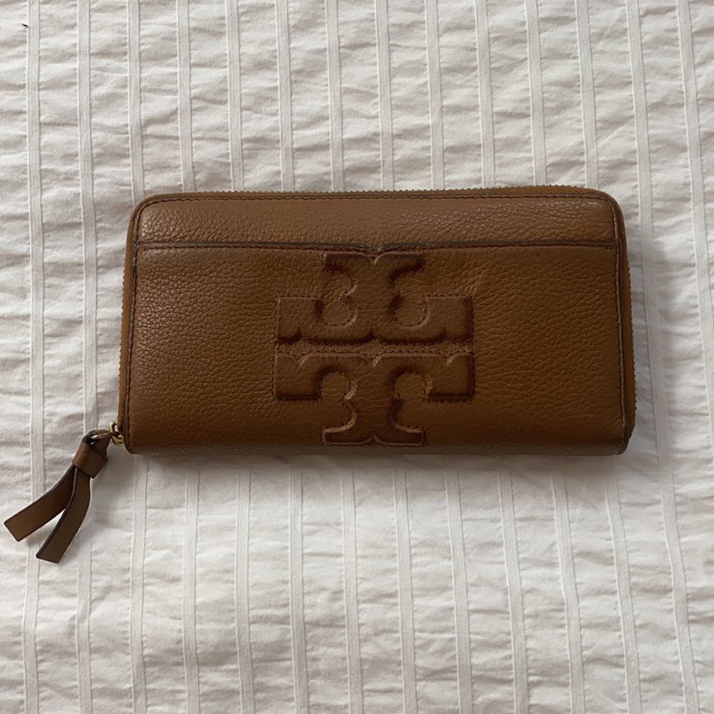 Tori Burch Wallet